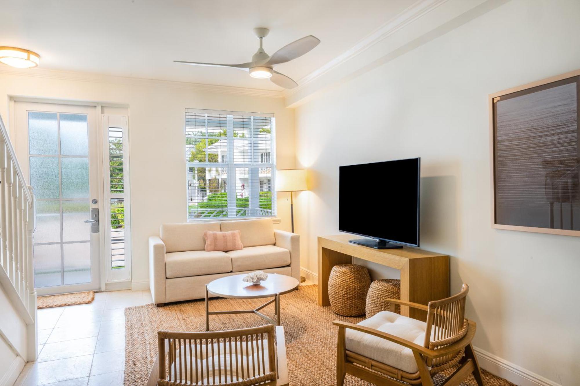Islander Bayside & Boatslips Islamorada